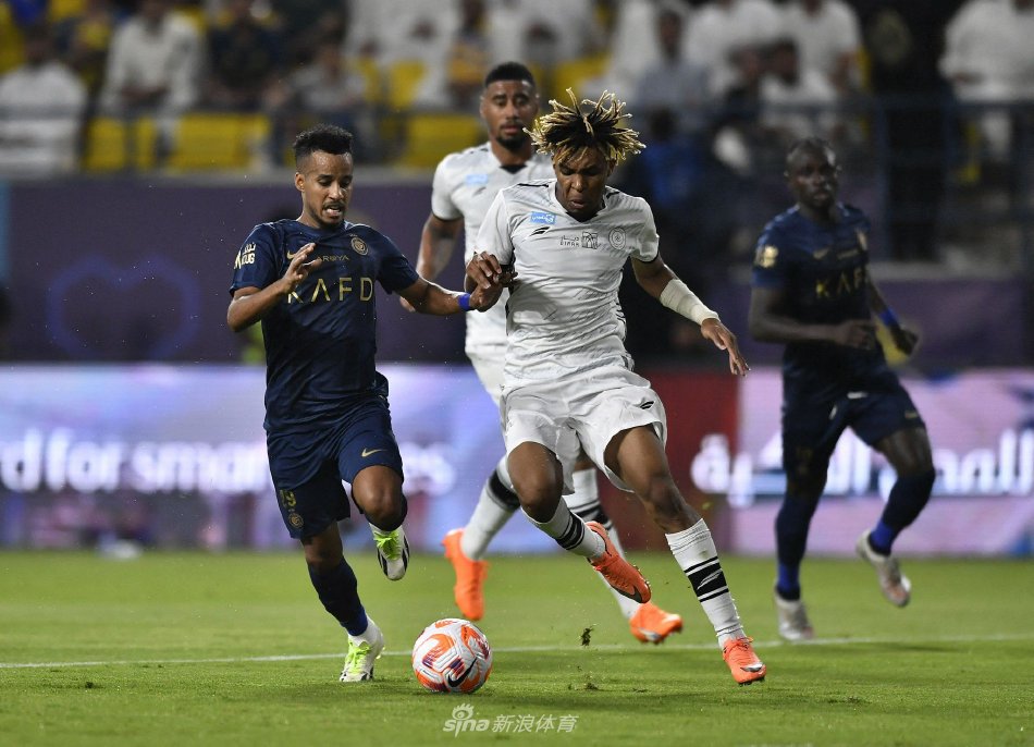 以其出色的 以其出色的